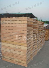 卡板、木箱與卡板木箱 載貨與倉儲的重要工具及其木材選擇